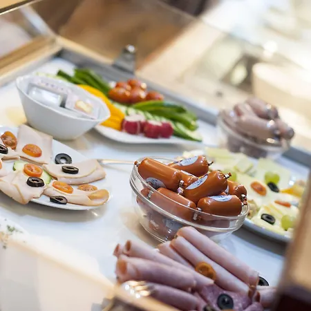 Stargaze מלון חאן